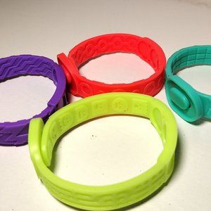 Children's Toy Bracelets 4 Colors Red Purple Aqua Yellow Wrist Bands